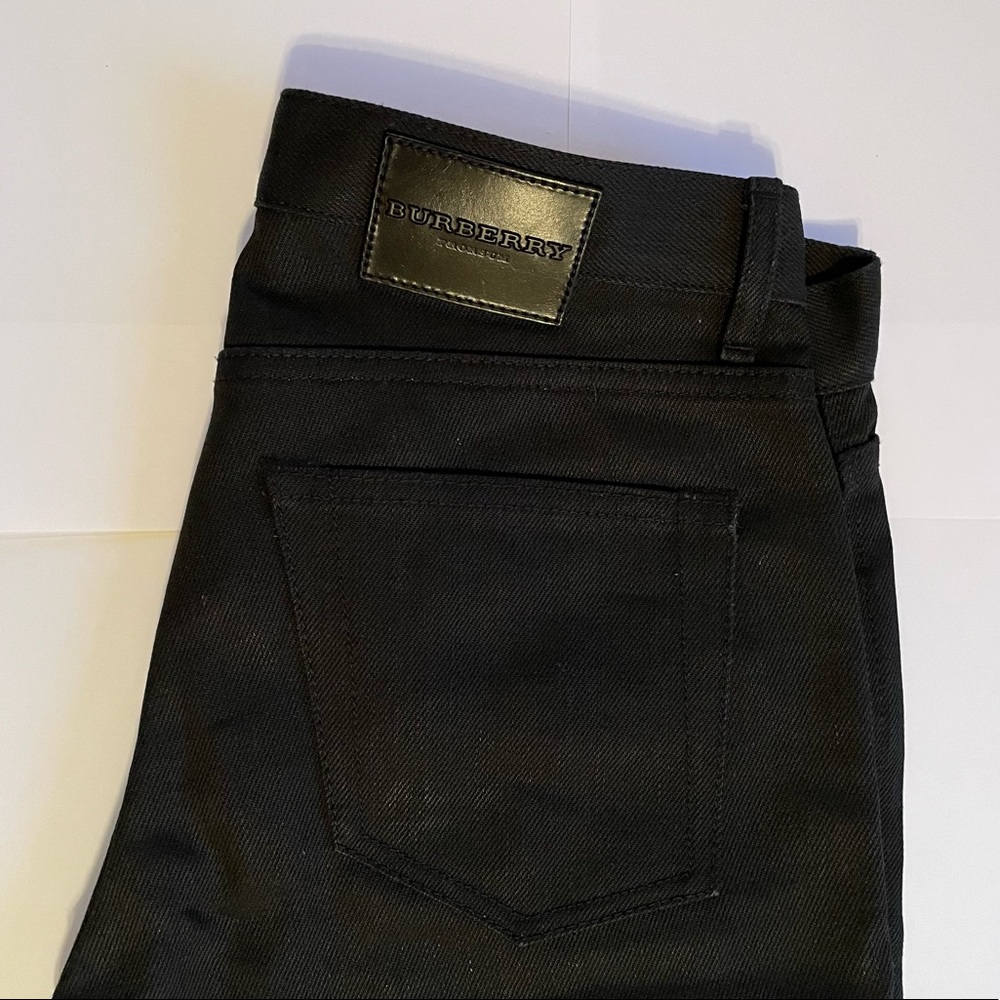 🚫 SOLD 🚫 Burberry Jeans